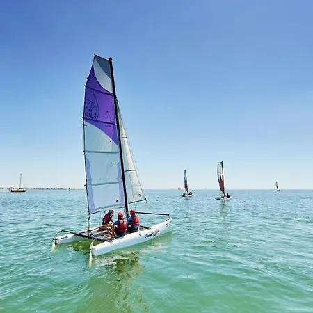 Apartment Pour 4 - Centre - 500m De La