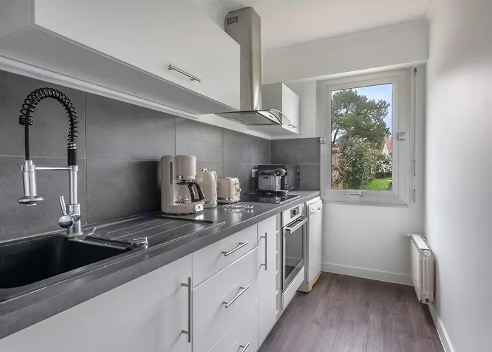 Pour 4 - Centre - 500m De La Apartment